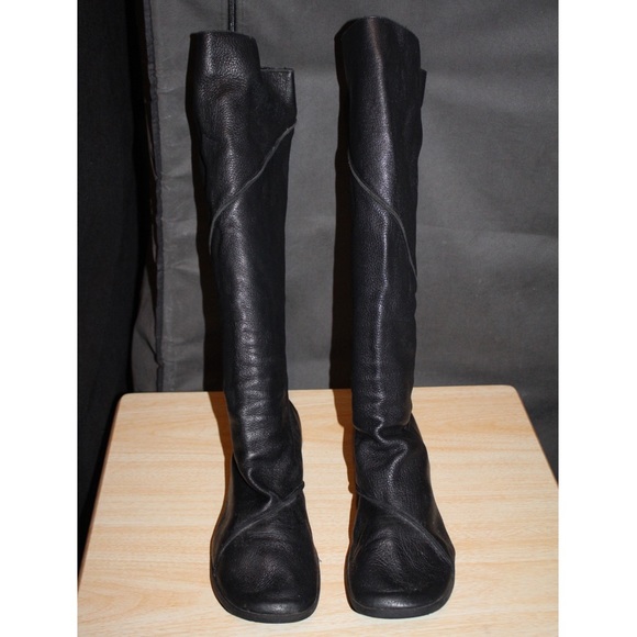 dkny flat boots
